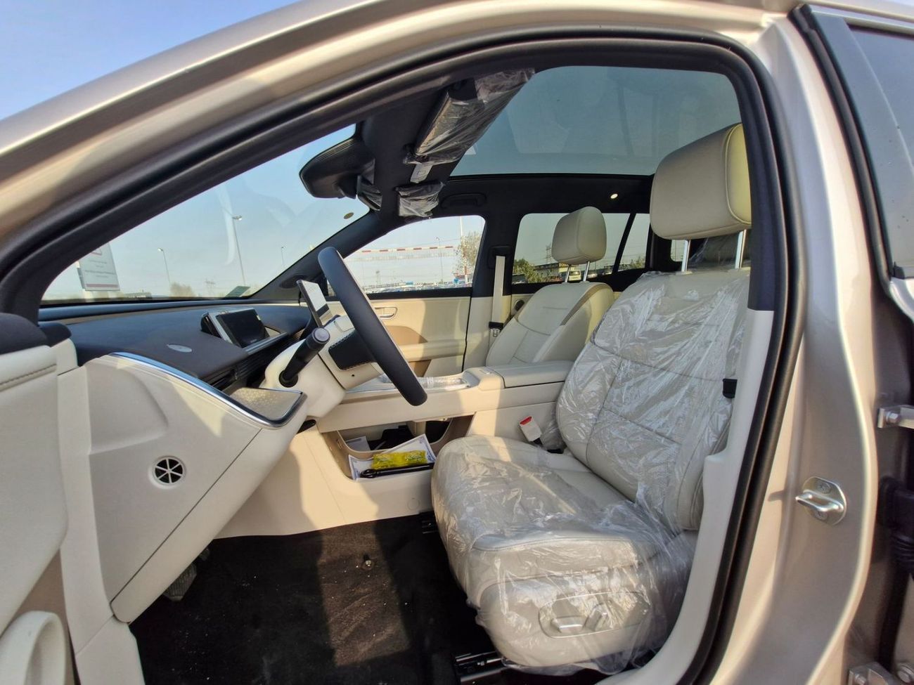 Toyota bZ3 2025 TOYOTA bZ3 X 610 MAX (Intelligent Driving) BRAND NEW 0KM