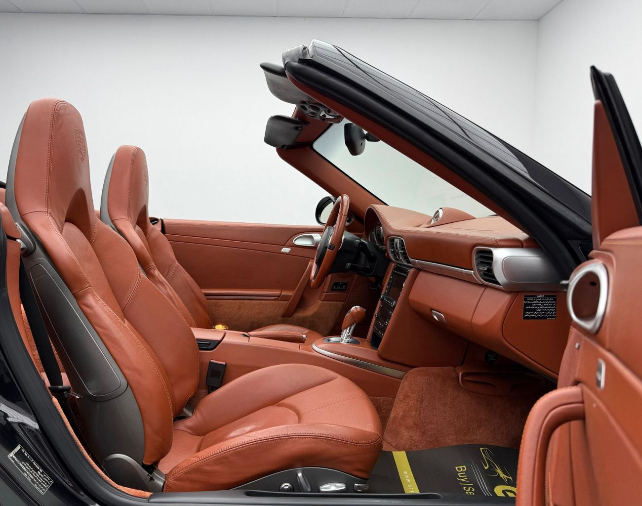 Porsche 911 Carrera 4S 3.8L Convertible 2011 Porsche 911 Carrera 4S (997.2), Full Service History, GCC