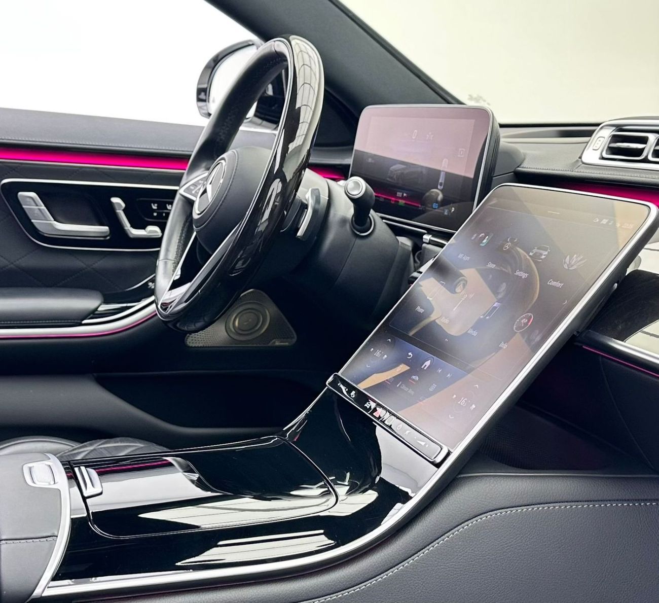 مرسيدس بنز S 500 2021 Mercedes-Benz S500 4MATIC, 1 Year Unlimited KM Warranty, Full Service History