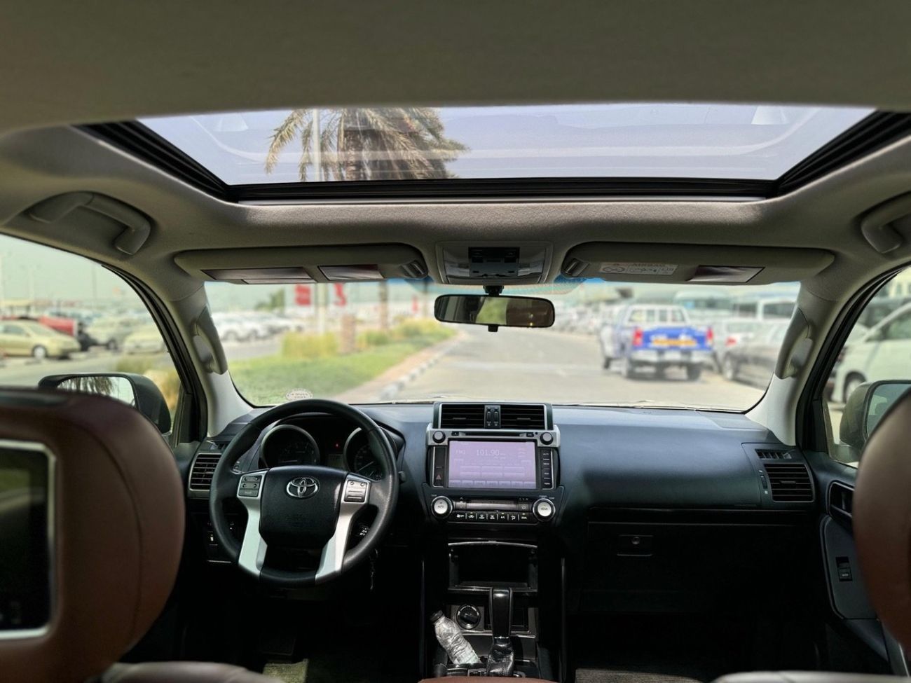 Toyota Prado Toyota prado 2017 V4 black color full options