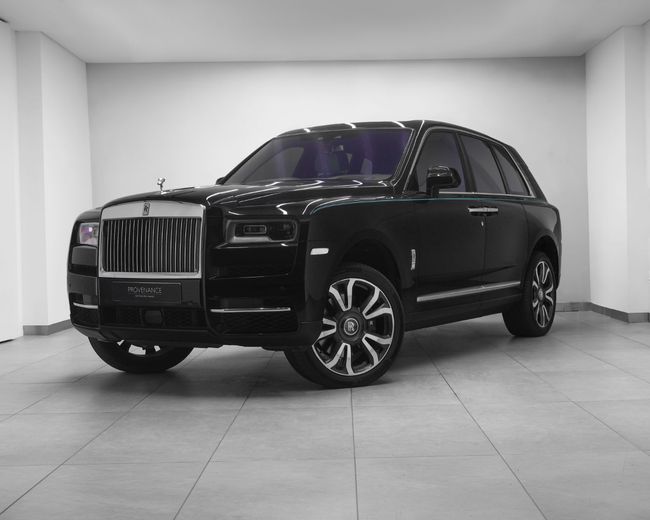 Rolls Royce Cullinan STANDARD — фото 1