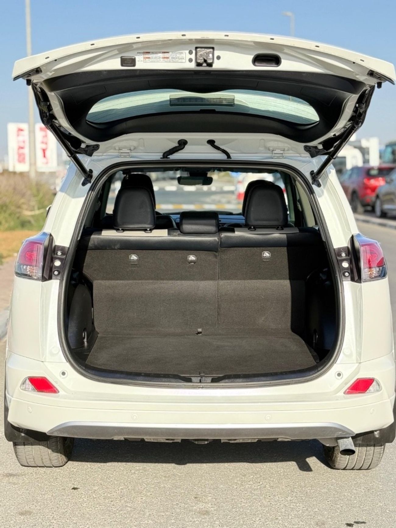 تويوتا راف ٤ TOYOTA RAV4 Platinum 2.5LFull Option