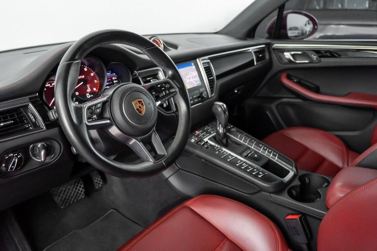 بورش ماكان GTS 3.0L (360 HP)