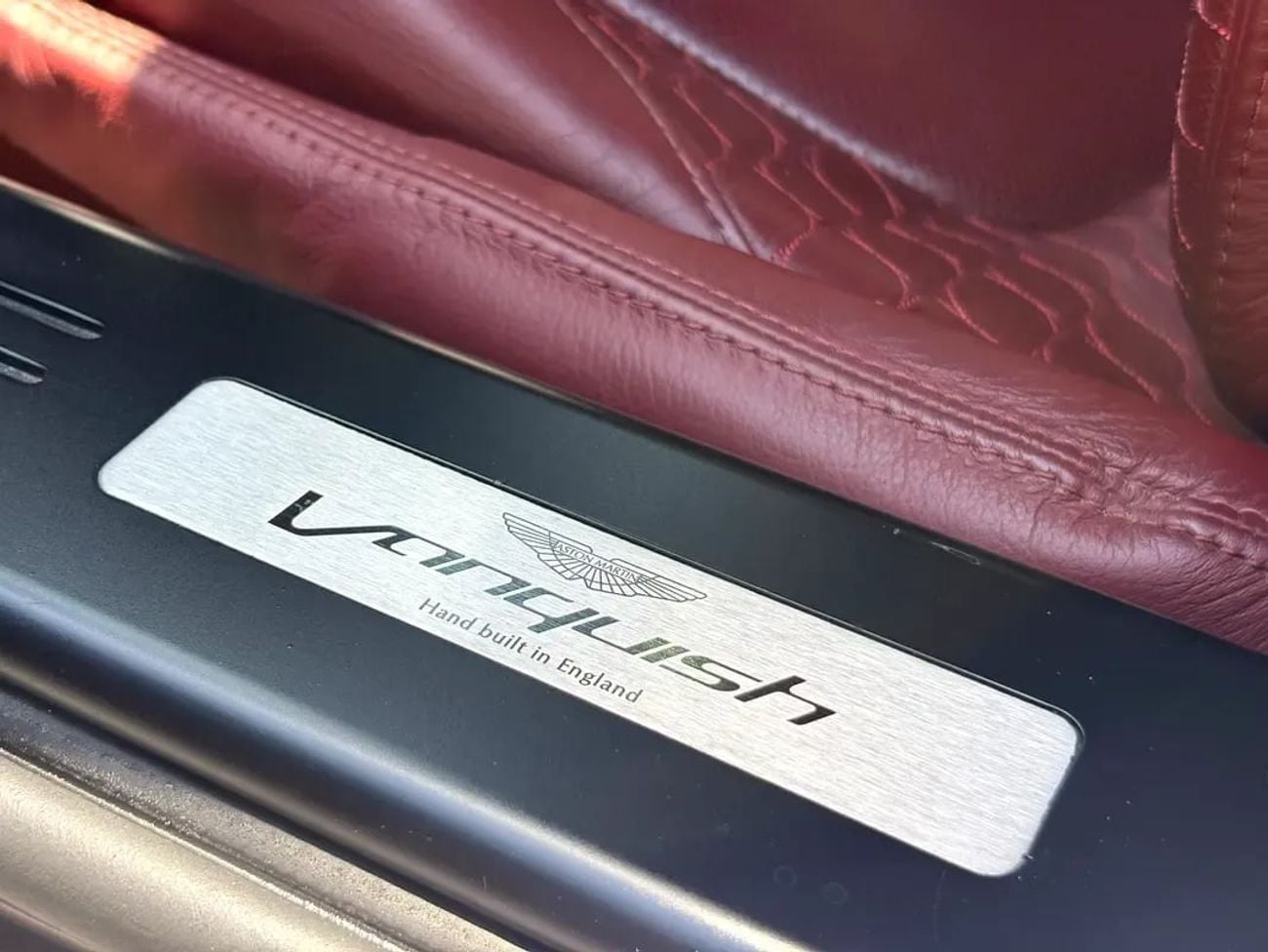 أستون مارتن فانكويش STD  EID SALE | 1 YEAR FREE WARRANTY | ASTON MARTIN VANQUISH | V12 | 2014 | GCC SPECS