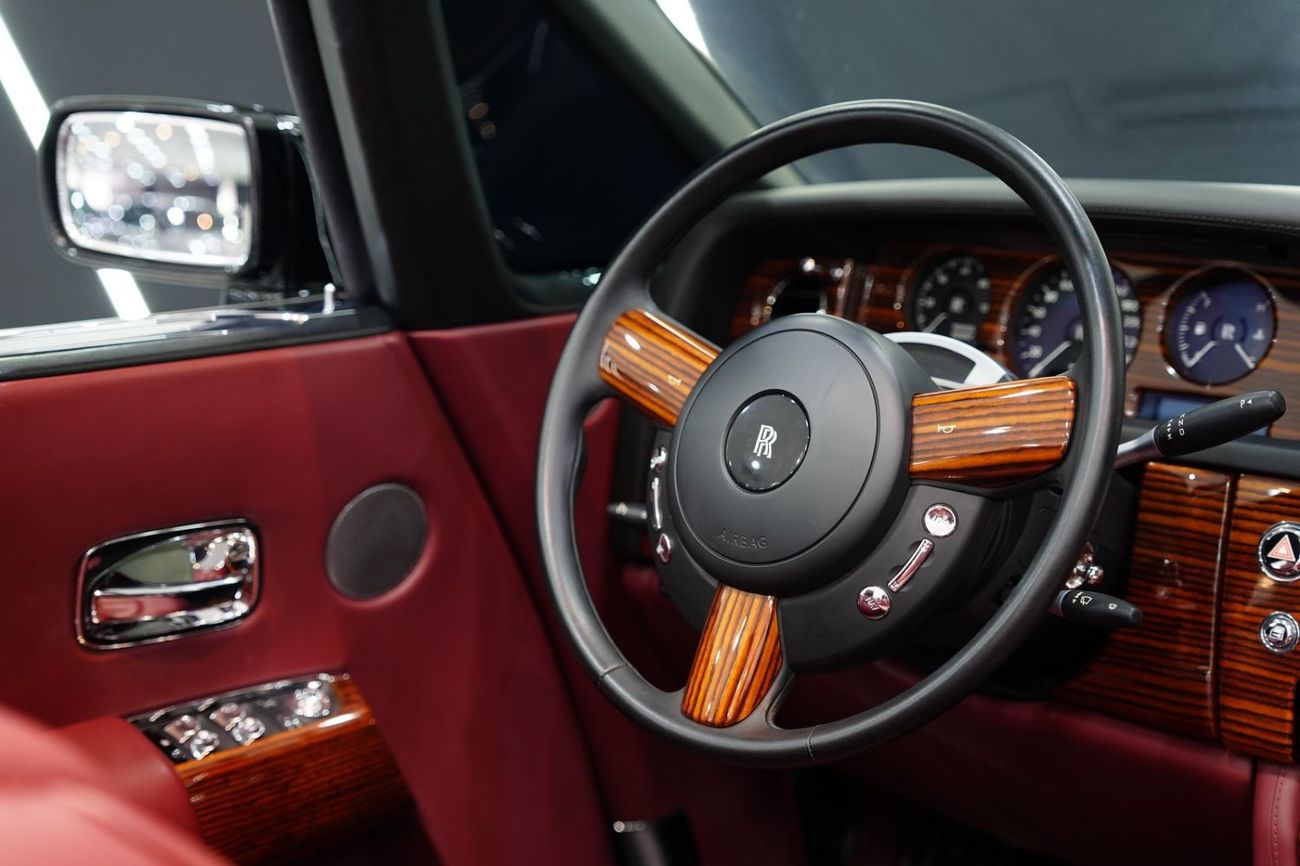 Rolls Royce Phantom COUPE DROPHEAD 2009 Rolls-Royce Phantom Drophead, Very Low KM!!