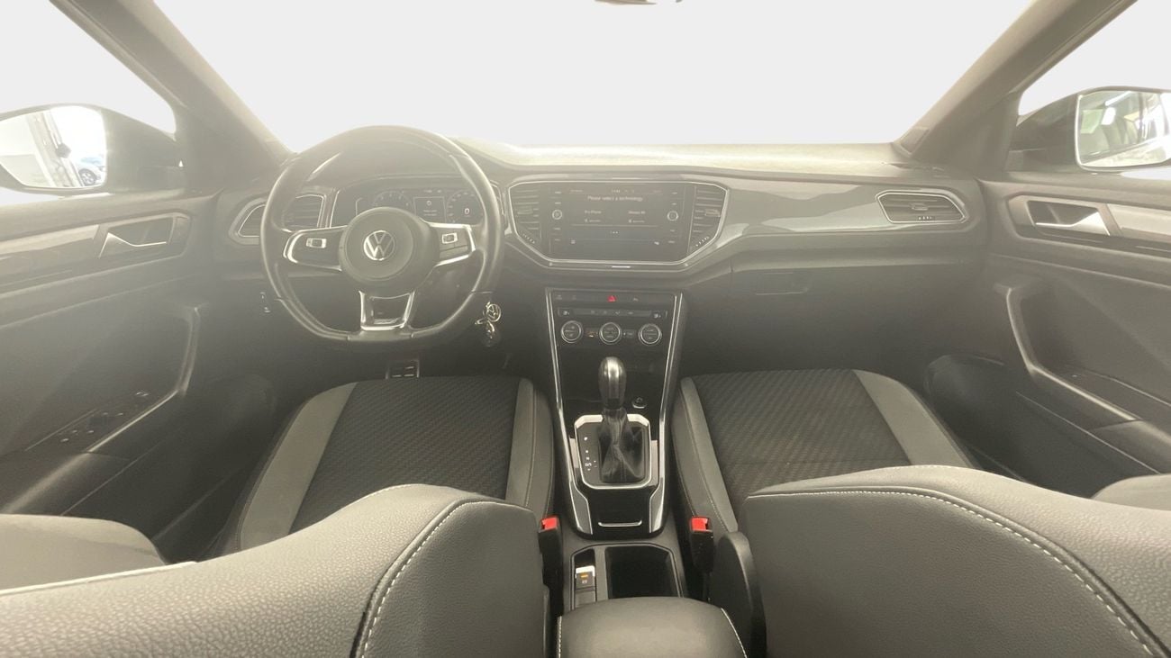 فولكس واجن T ROC R-Line | شامل الضمان | 0 ﺪﻔﻋﺓ ﺃﻮﻟﻯ