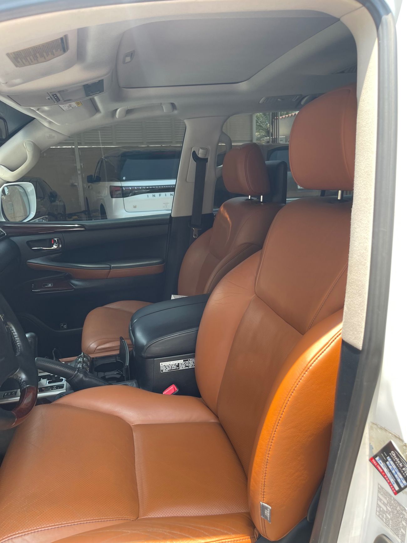 Lexus LX570 PLATINUM