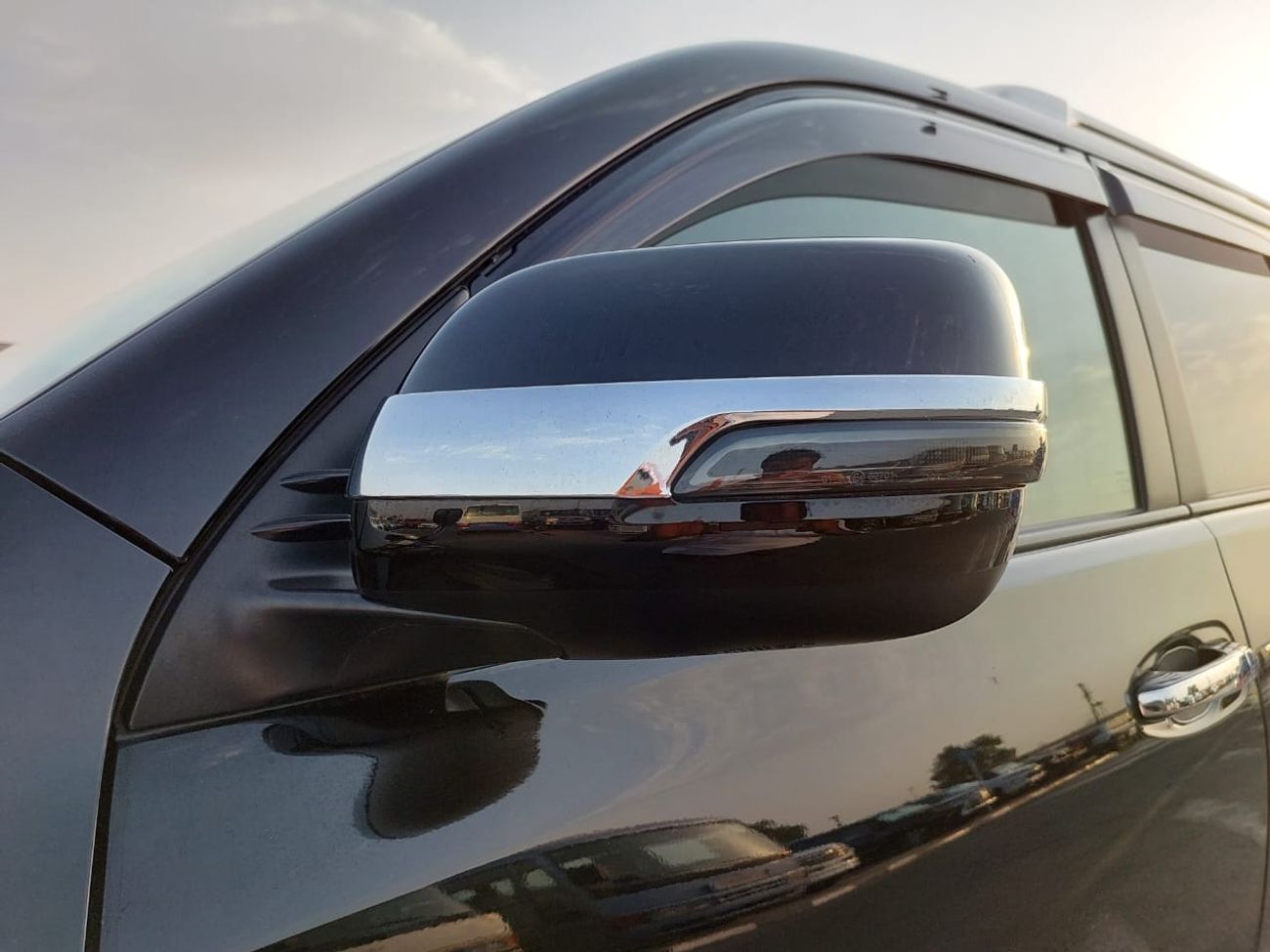 Toyota Land Cruiser TOYOTA LAND CRUISER PRADO SUV RHD 2022 MODEL 2.7 L PETROL AUTOMATIC(PM41440)