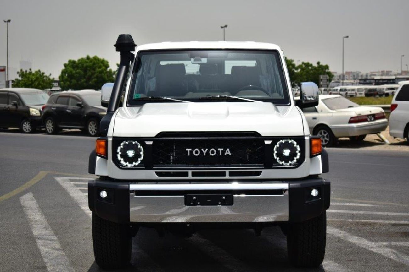 Toyota Land Cruiser 70 2025 MODEL TOYOTA LAND CRUISER 76 HARDTOP SDLX V6 4.0L PETROL 4WD 5-SEATER AUTOMATIC TRANSMISSION
