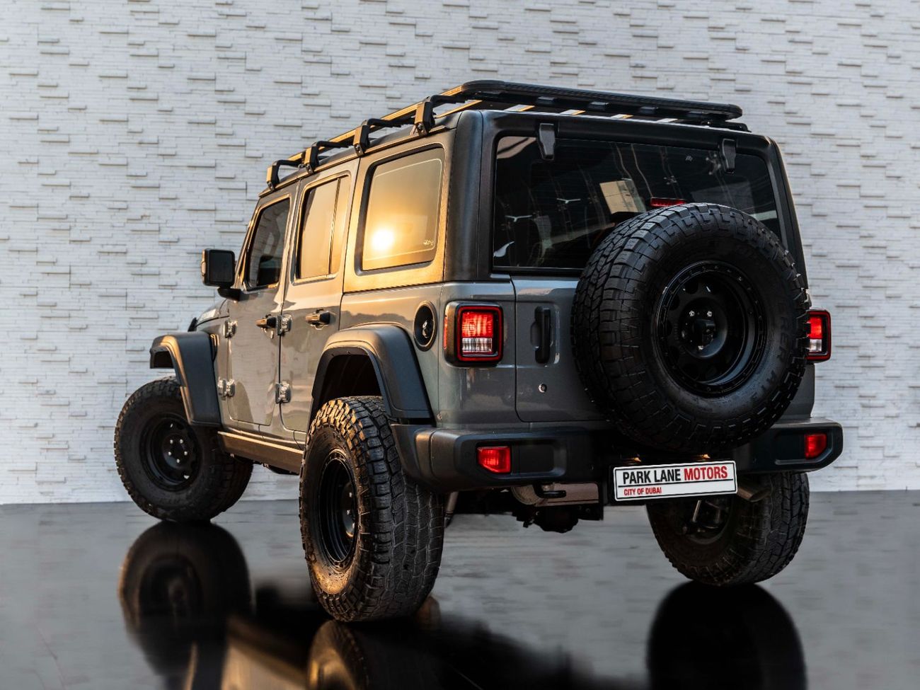 Jeep Wrangler Unlimited Sport 3.6L A/T