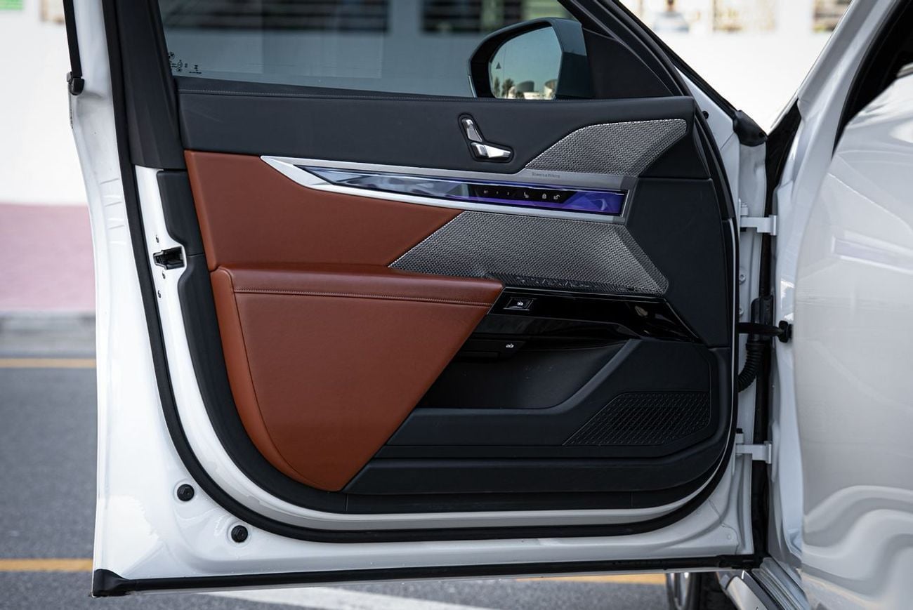 بي أم دبليو 740i خليجي