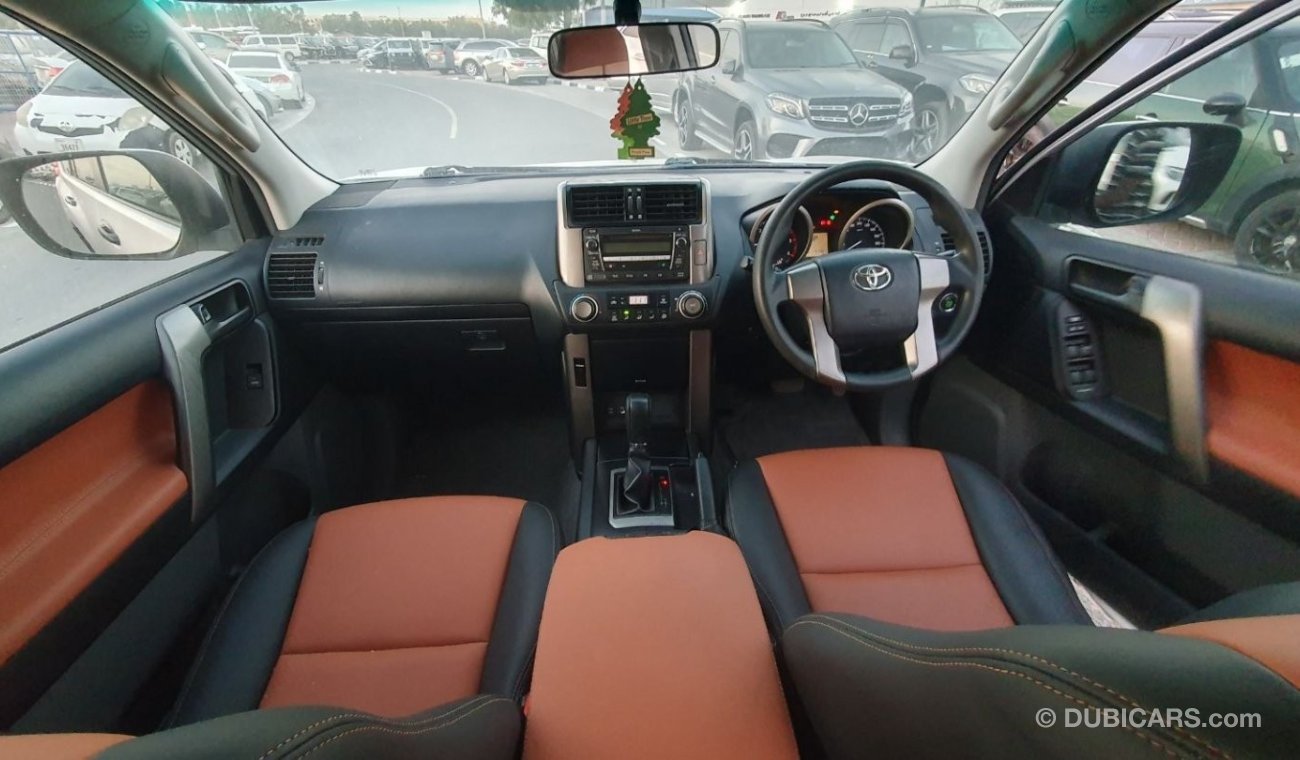 تويوتا برادو RHD DIESEL LEATHER SEATS