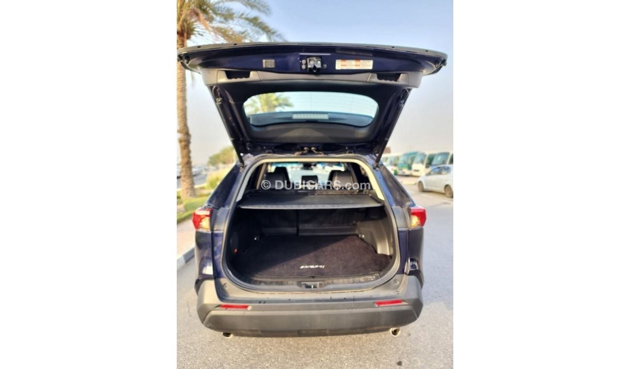 Toyota RAV4 XLE TOYOTA RAV4 HYBRID FULL OPTION 2021