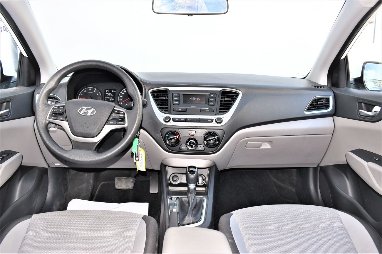 Hyundai Accent AED 739 PM | 1.6L Smart GCC DEALER WARRANTY