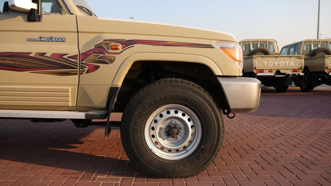 Toyota Land Cruiser Pick Up 2021 Toyota Land Cruiser Pick Up Super DLX Limited Winch (J70), 3dr Single Cab Utility, 4L 6cyl Petr