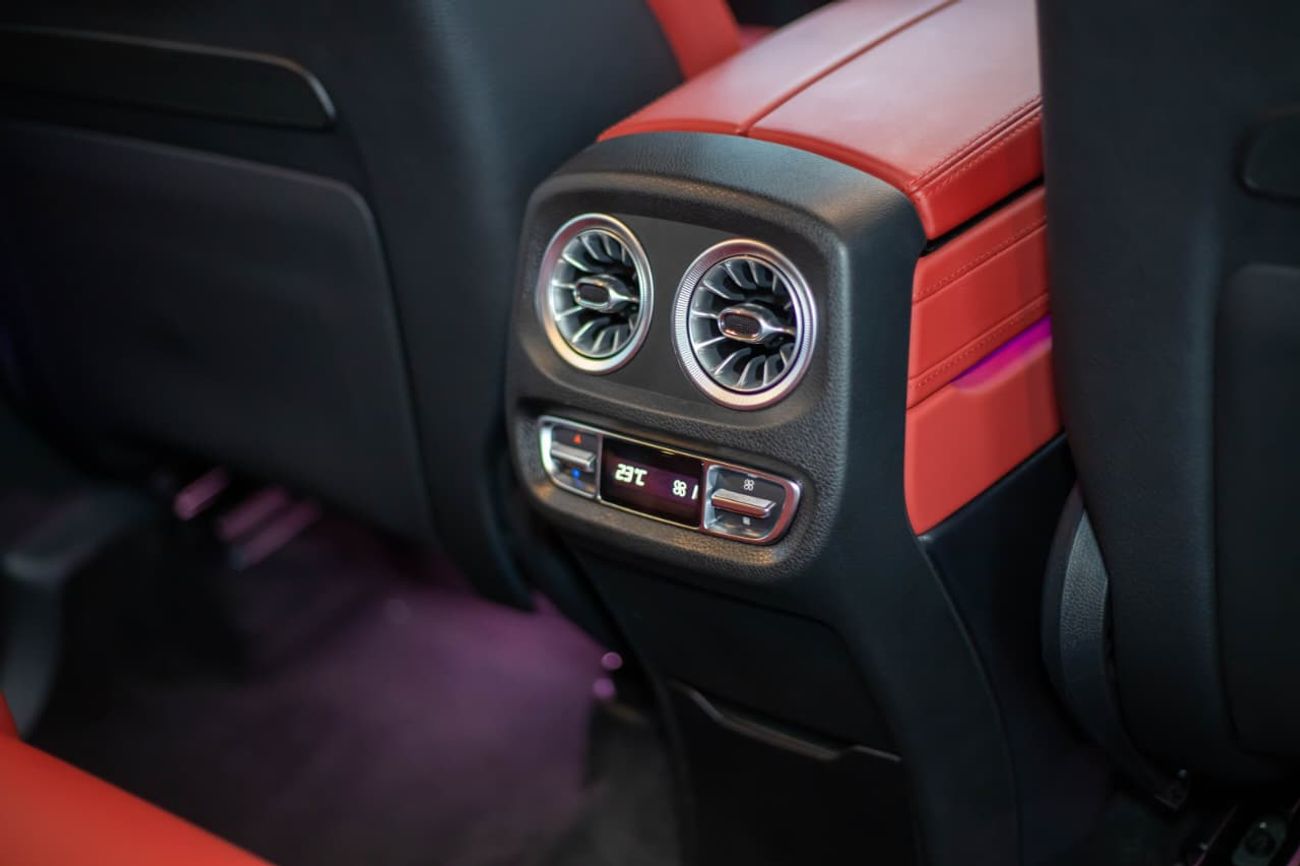 Mercedes-Benz G 63 AMG Std 4.0L