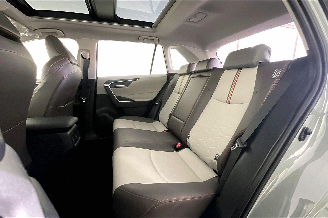 تويوتا راف ٤ Adventure | شامل الضمان | 0 ﺪﻔﻋﺓ ﺃﻮﻟﻯ