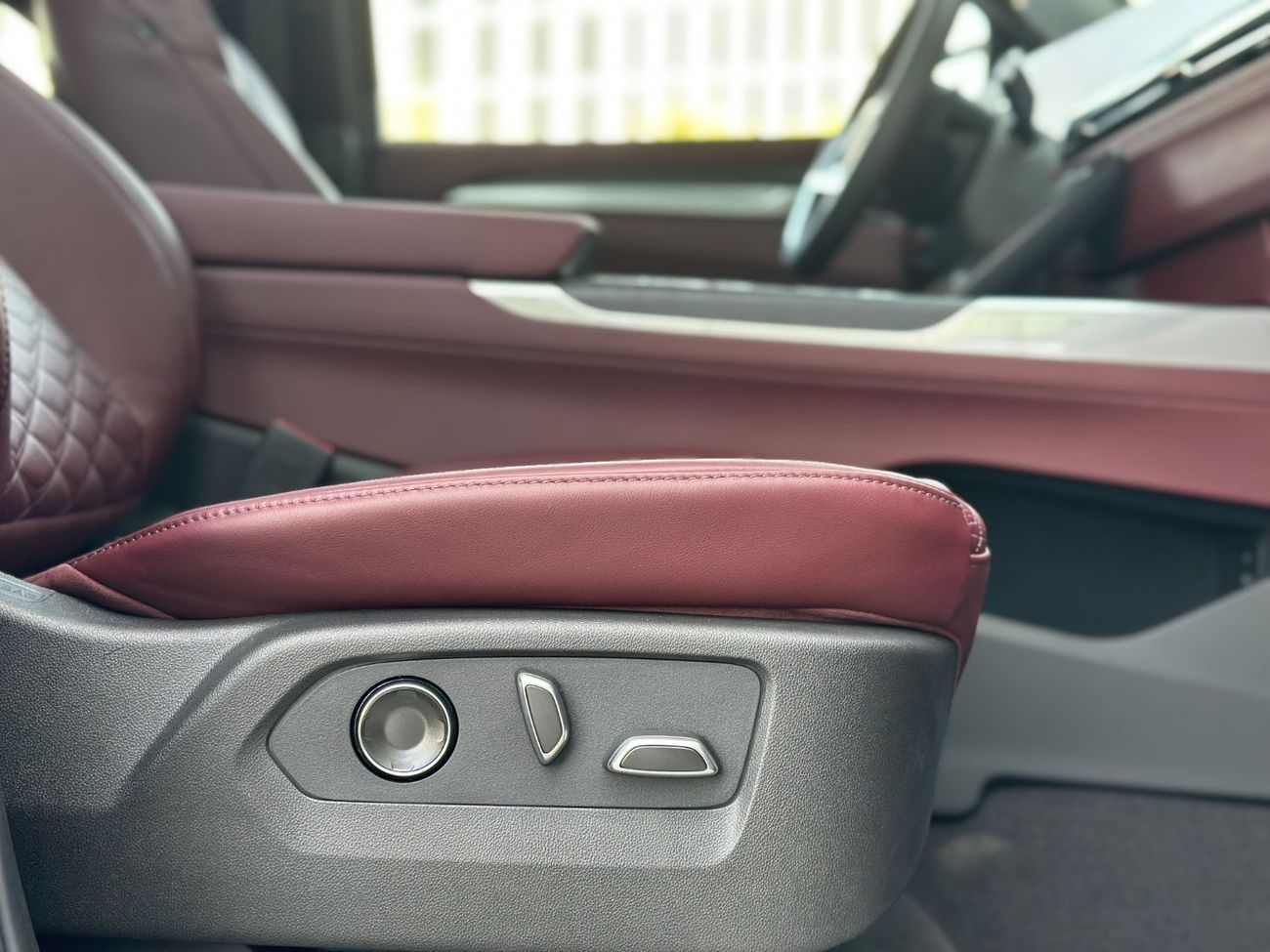 كاديلاك إسكالاد SPORT PLATINUM | Brand New