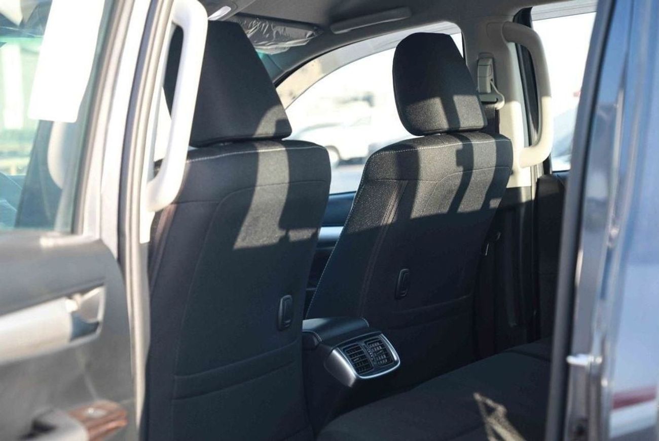 Toyota Hilux 2023 Toyota Hilux 4x4 DC 2.4 HI SR5 - Grey Mettalic inside Black | Export Only
