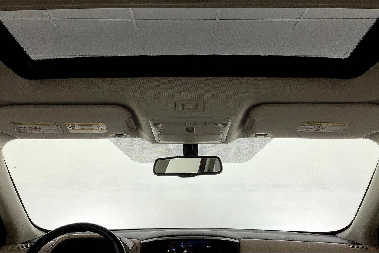 Nissan Pathfinder SV