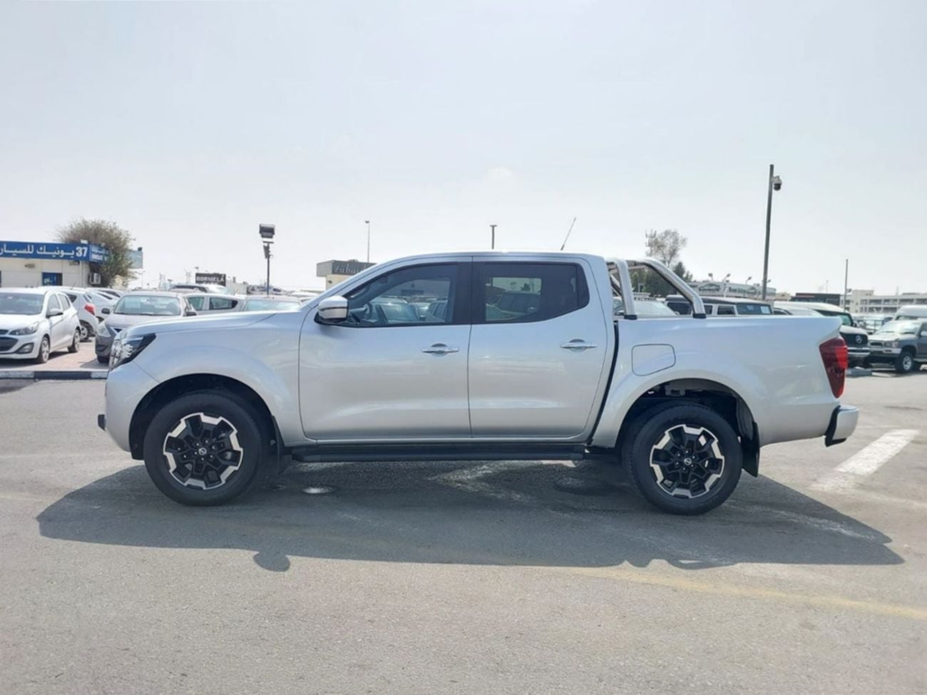 Nissan Navara (RAMADAN OFFER) NISSAN NAVARA PICKUP RHD 2024 MODEL 2.3 L DIESEL AUTOMATIC(PM06147)