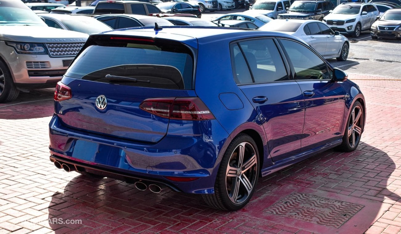 Volkswagen Golf R