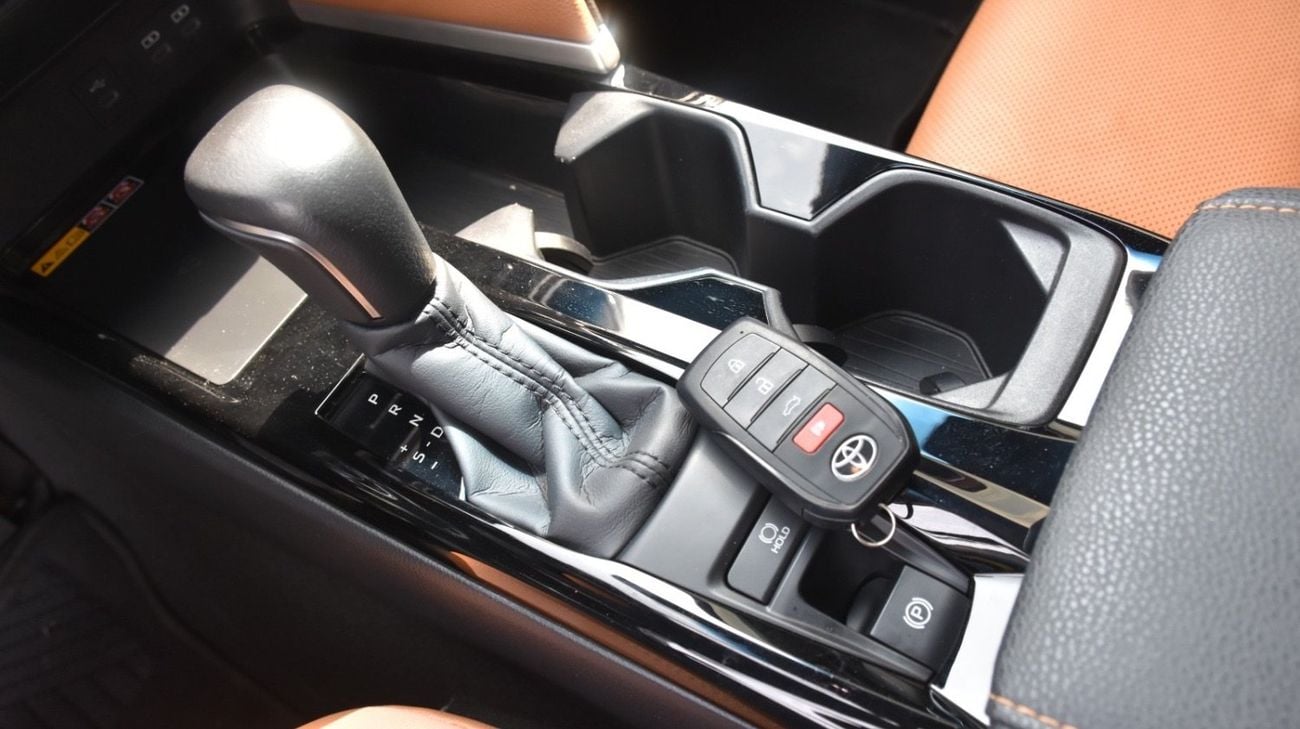 Toyota Camry GLE