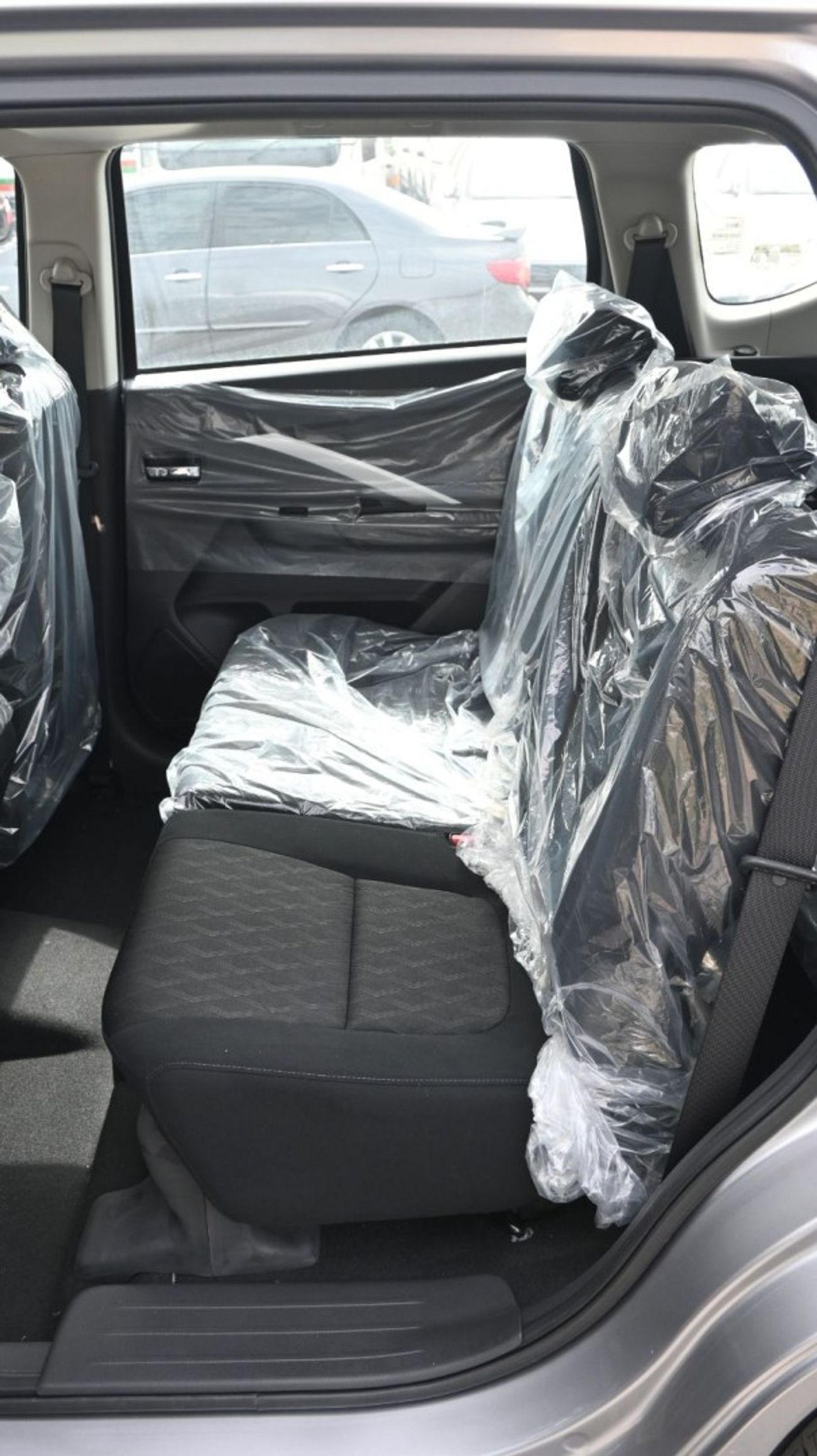 Mitsubishi Xpander MITSUBISHI XPANDER 1.5L PREMIUM A/T PETROL