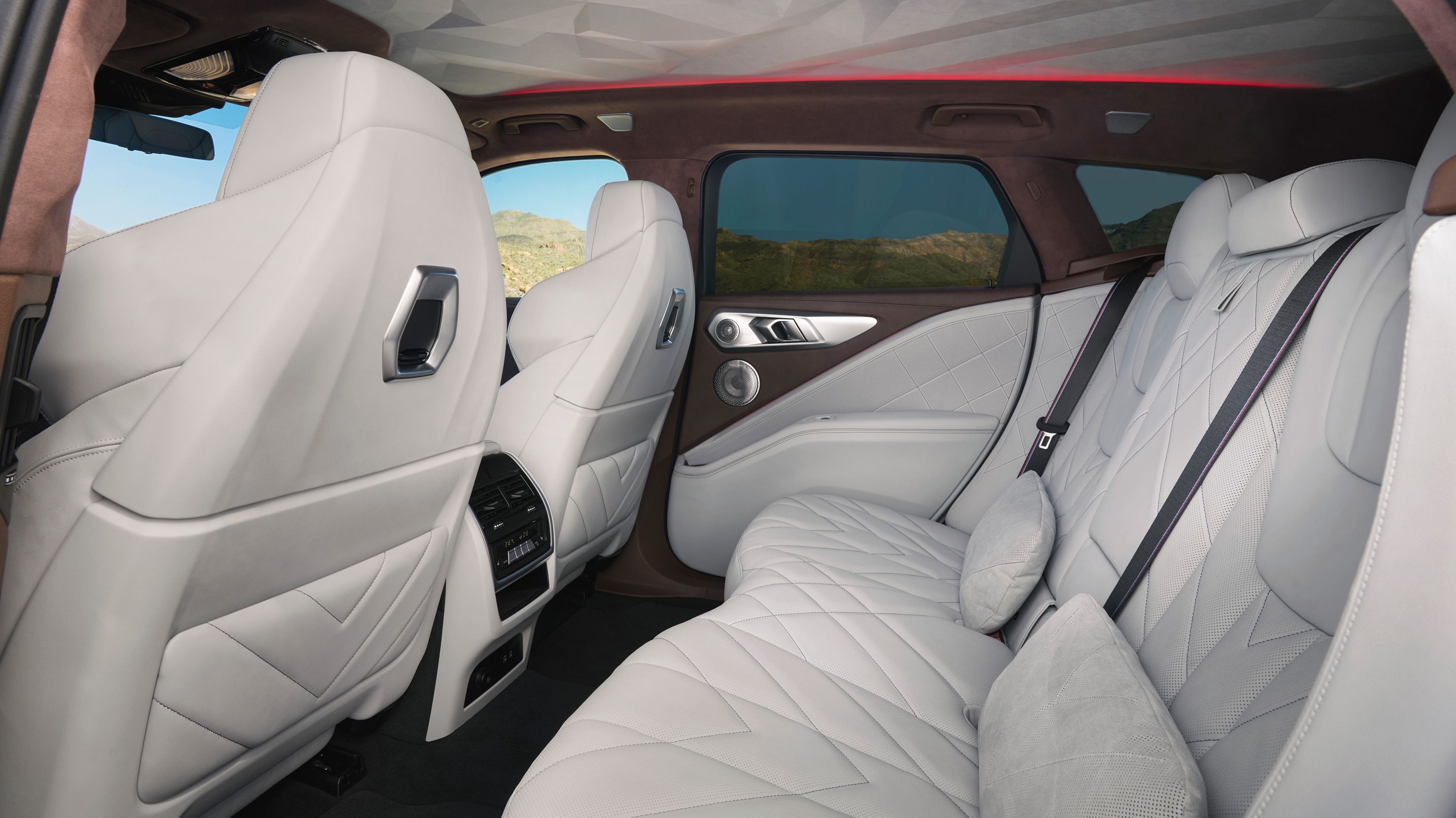 BMW XM interior - Seats