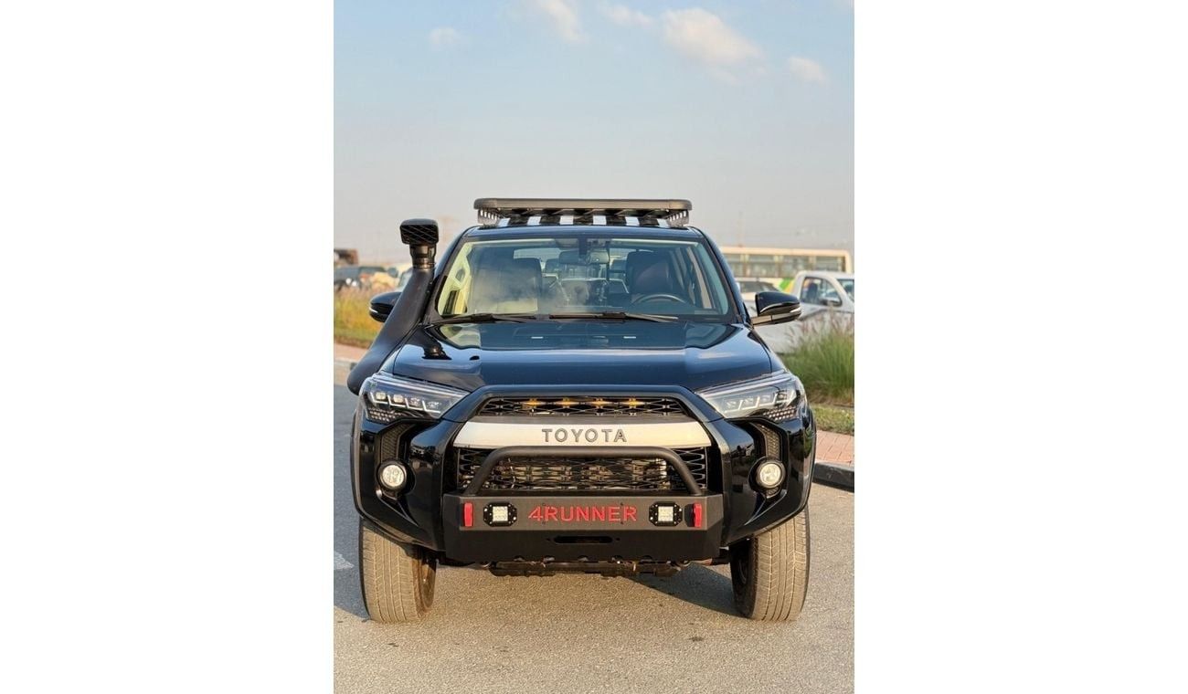 تويوتا Runner4 TOYOTA 4Runner SR5 premium Full Option