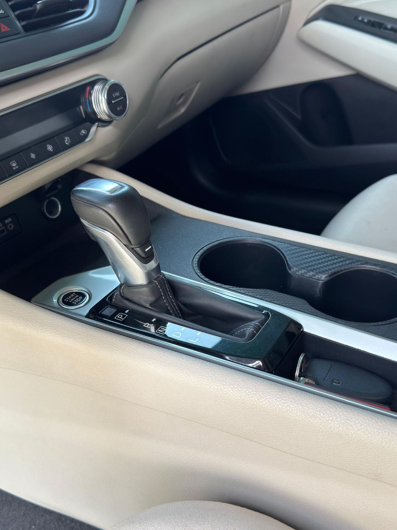 Nissan Altima SV 2.5L