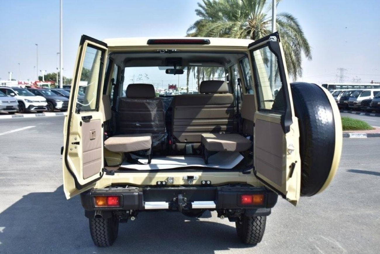 Toyota Land Cruiser 70 2024 TOYOTA LAND CRUISER 71 SWB V6 4.0L 4WD 7 SEATER MT -EURO 4.