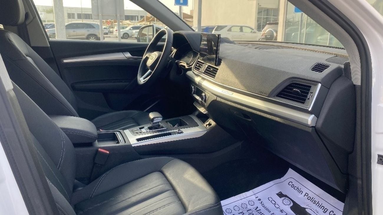 Audi Q5 45 TFSI 2.0L, V4