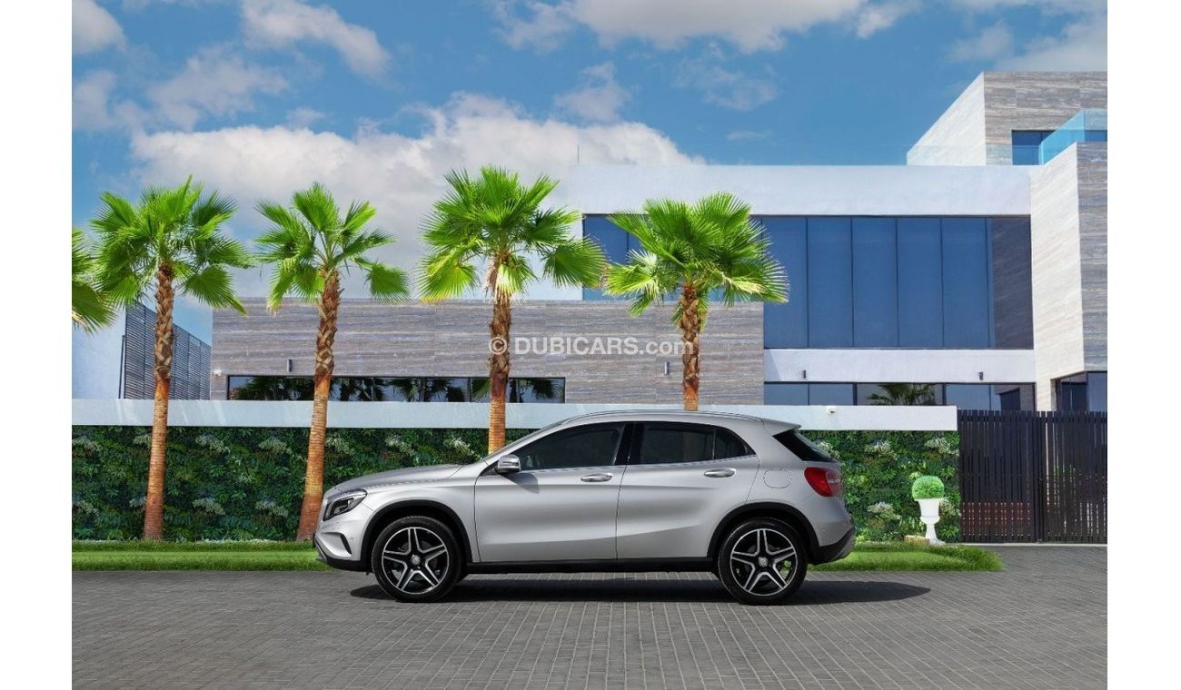 Mercedes-Benz GLA 250 Std 250 | 2,350 P.M  | 0% Downpayment | Pristine Condition!