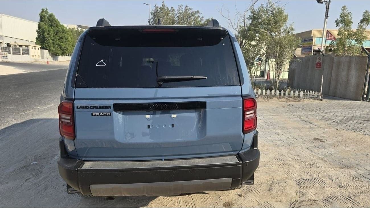 Toyota Prado VXR Toyota Prado 2.4L Petrol Luxury 2026YM