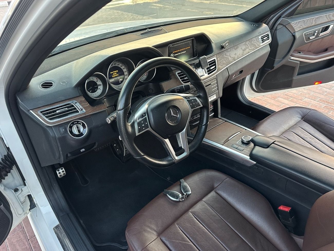 مرسيدس بنز E300