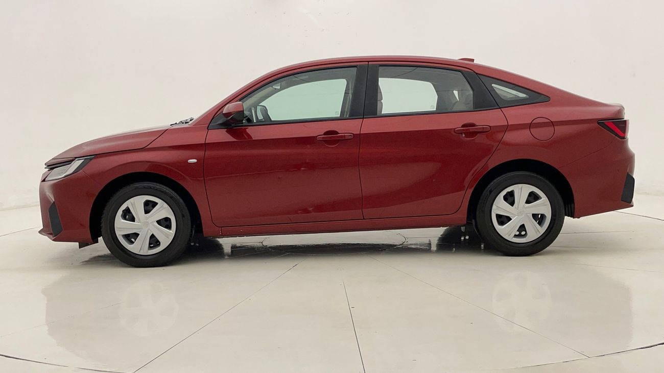 تويوتا يارس E 1.5 | بدون دفعة مقدمة | اختبار القيادة في المنزل