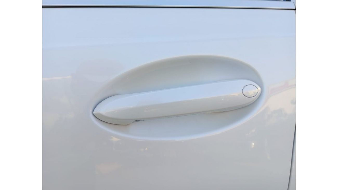 BMW i3 i3   35L / SEDAN / RWD / 0 KM Electric Car White color