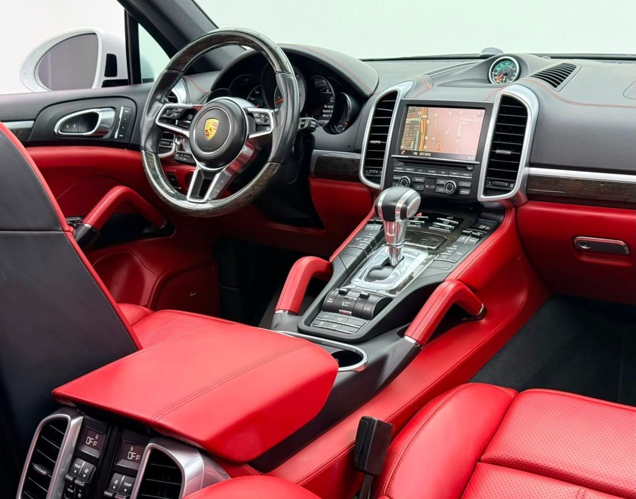 بورش كايان S 2016 Porsche Cayenne S, Service History, Fully Loaded, Excellent Condition, GCC