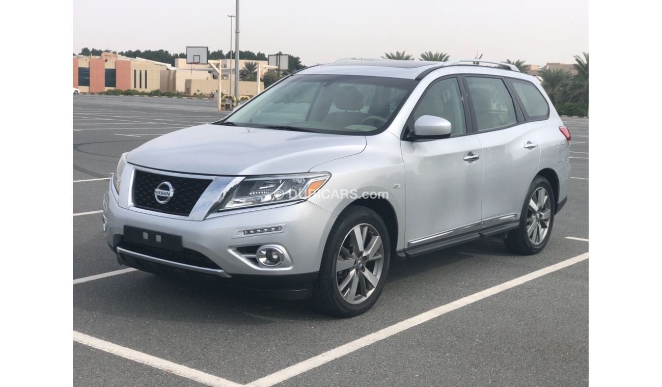 نيسان باثفايندر SV نيسان باثفندر موديل 2013 خليجي حاله ممتازه من الداخل والخارج كراسي جلد وبانوراما ومثبت سرعه مالك 