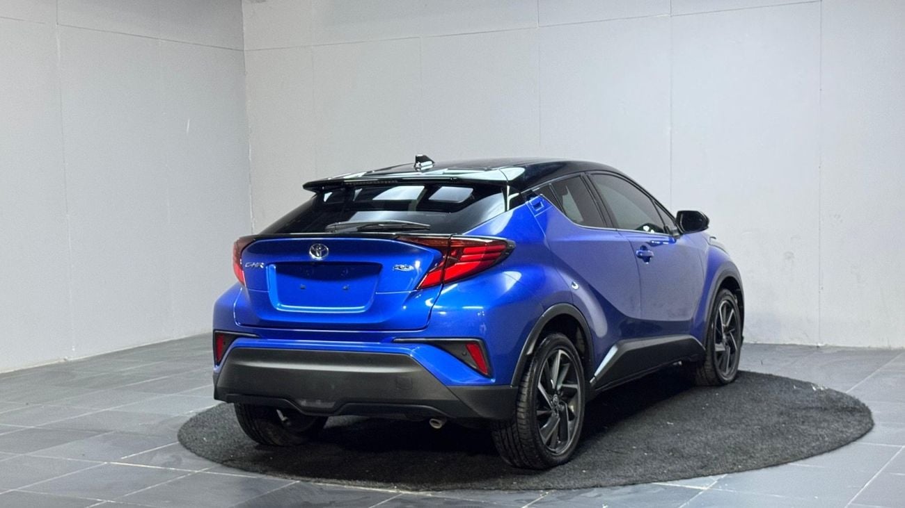 تويوتا CHR 2022 HYBRID 1.8CC PUSH START **360 CAMERA** | ALLOY RIMS | DIGITAL AC I LEATHER INTERIOR
