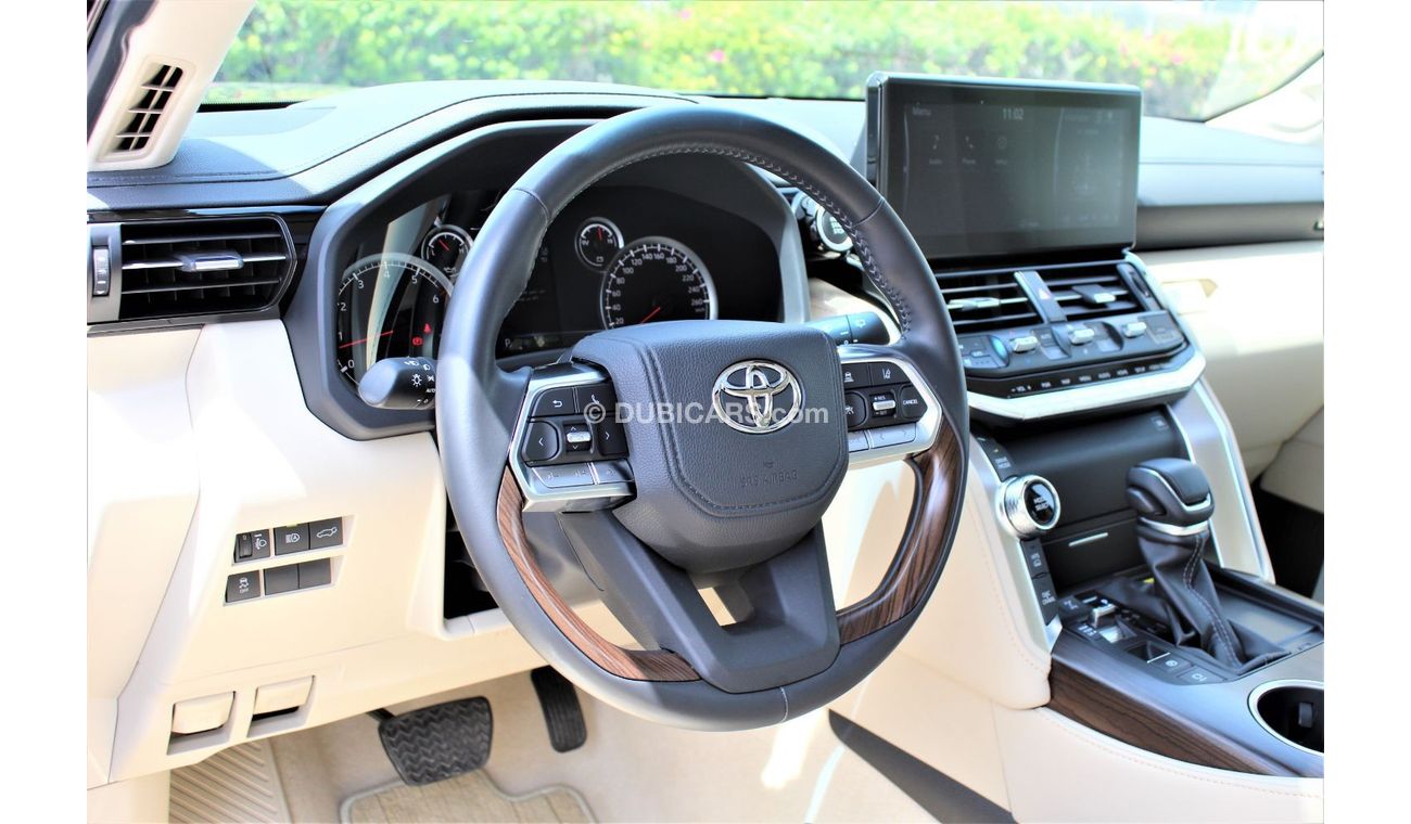 Toyota Land Cruiser GXR TWIN TURBO 2023 GCC AL FUTTAIM WARRANTY 4 YEARS SERVICE CONTRACT