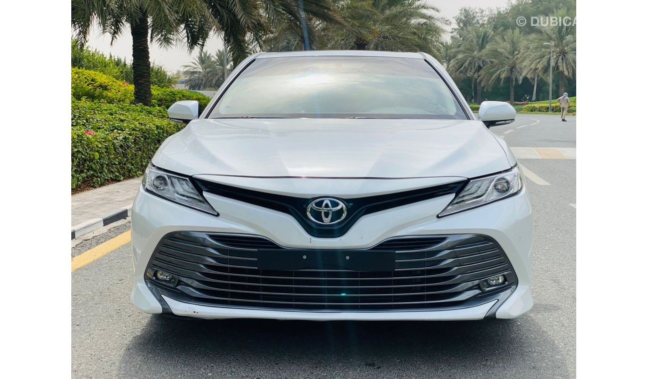 Toyota Camry Toyota Camry grand 2019 GCC full option 6 cylinder perfect condition