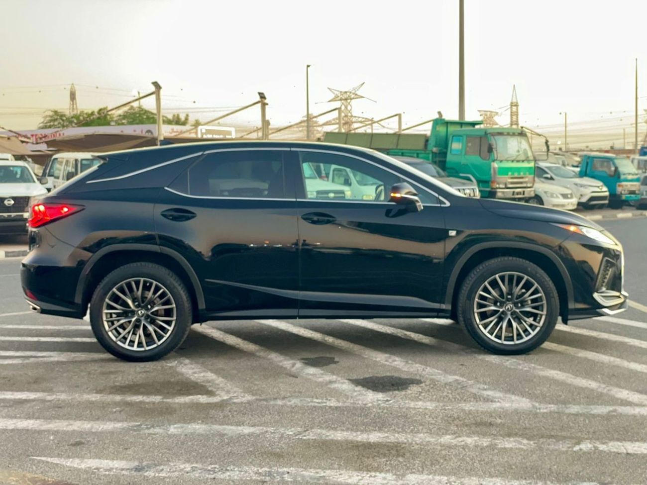 Lexus RX350 2020 Lexus RX350 F Sports Full Option - Specially Customized Without Sunroof - 4x4 AWD 3.5L V6 - Rad