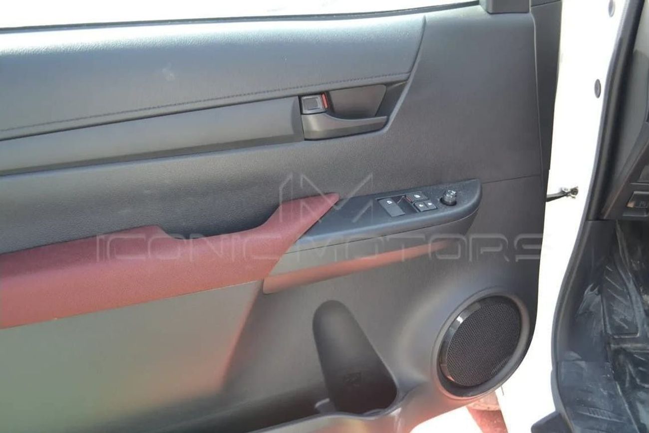 Toyota Hilux 2025 TOYOTA HILUX 2.7L PETROL MANUAL 4X4