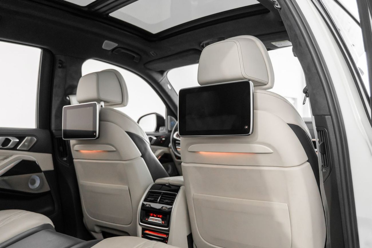 بي أم دبليو X7 40i M Sport Premium 3.0L