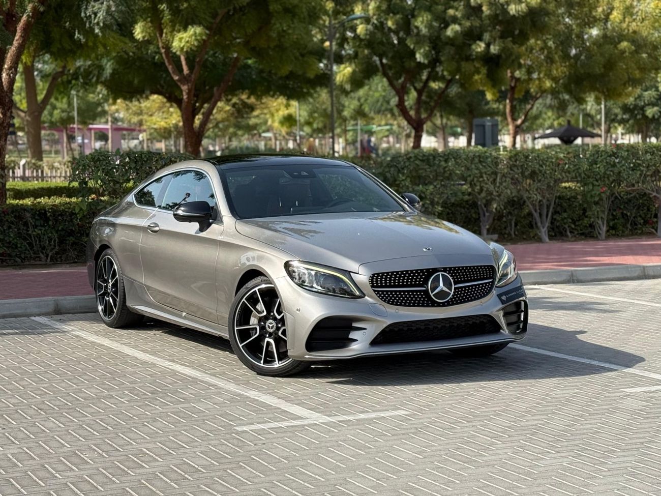 مرسيدس بنز C 300 كوبيه