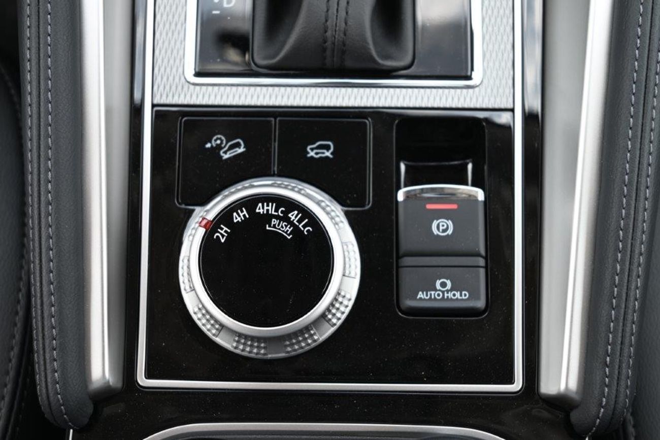 Mitsubishi Montero Sport 3.0L GASOLINE 4X4 AUTOMATIC