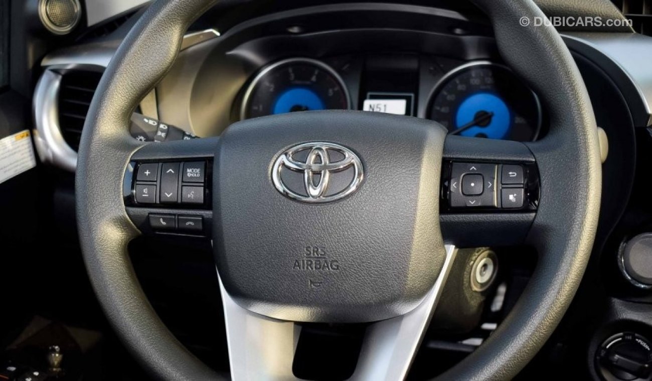Toyota Hilux 2.4L Diesel 4X4 تويوتا هايلوكس