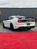 Ford Mustang GT Premium 5.0L V8